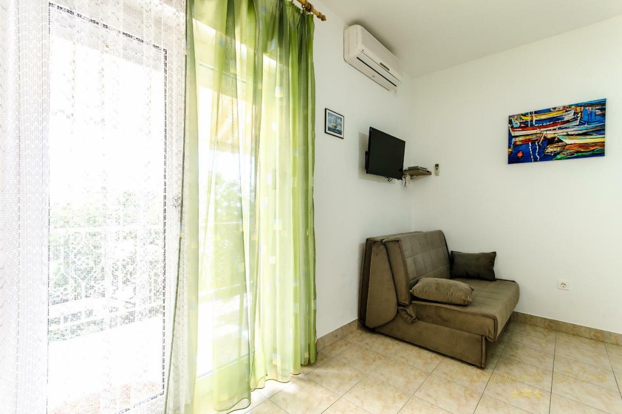 Apartments Nives Suhi Potok Jesenice  Exterior foto